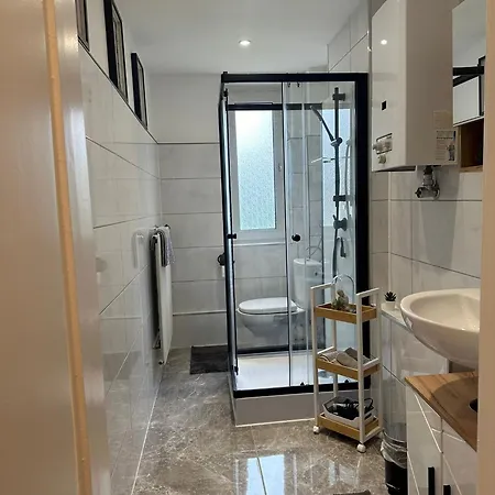 55qm, Netflix, Prime * Bochum