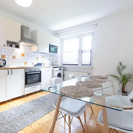 55qm, Netflix, Prime Bochum
